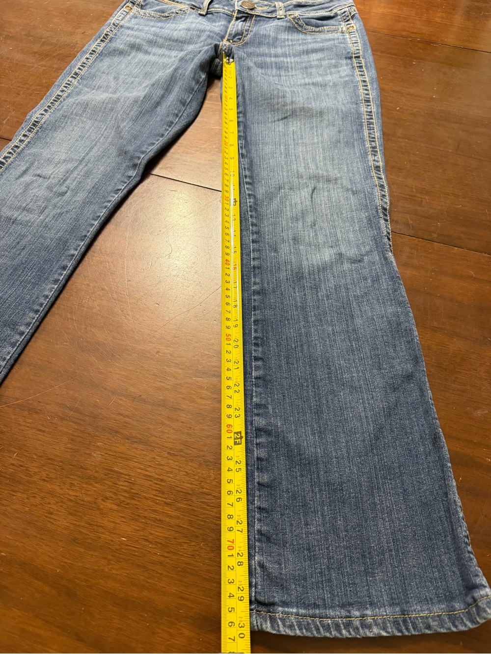Wrangler Women’s Light Blue Denim Jeans Size 5/6 x 32 style code 09MWZDD midrise - Picture 6 of 12